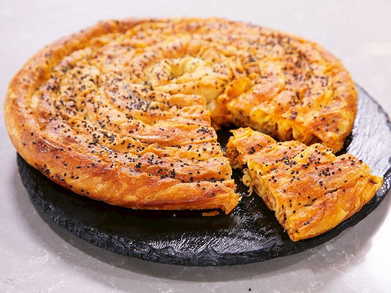Pırasalı Arnavut Böreği