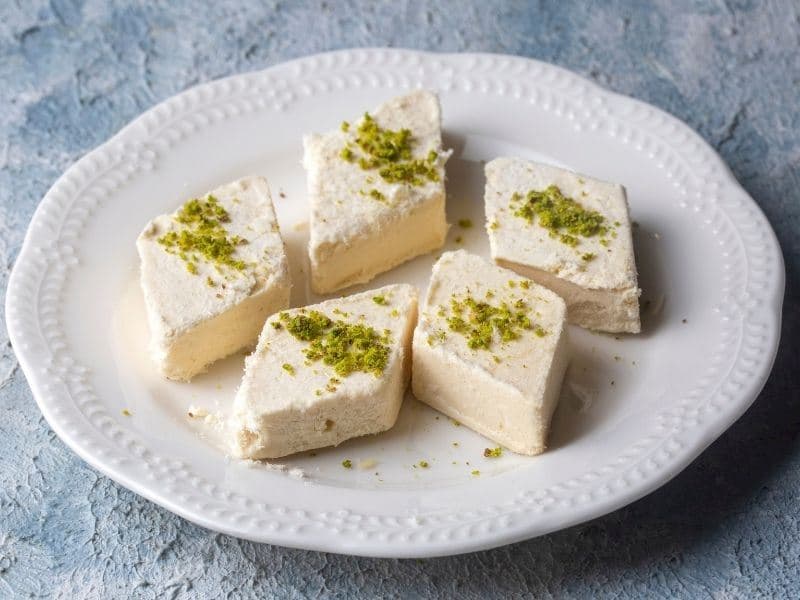 Saray Helvası