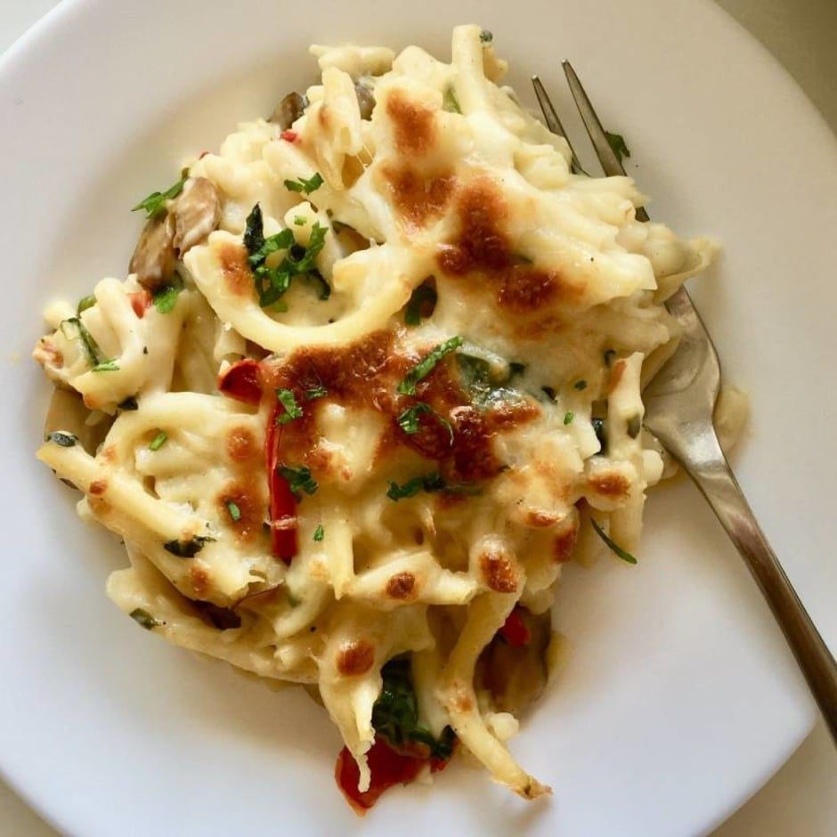 Mantarlı Ispanaklı Fırın Makarna tarifi