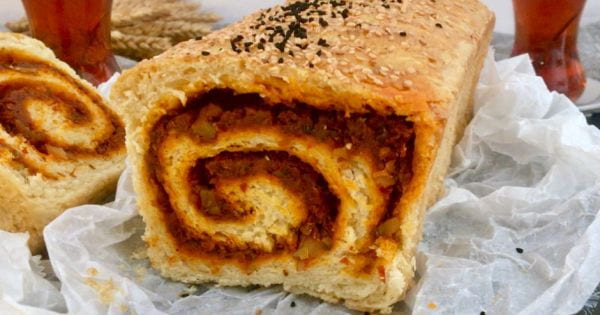 Acukalı Kahvaltılık Ekmek recipe