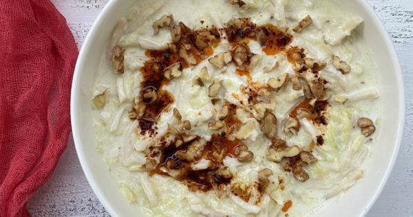 Erişteli Kabak Salatası tarifi