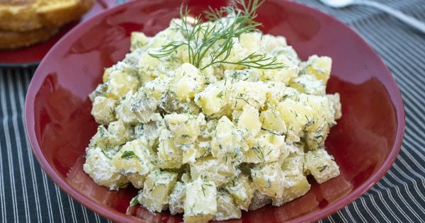Mayonezli Patates Salatası recipe