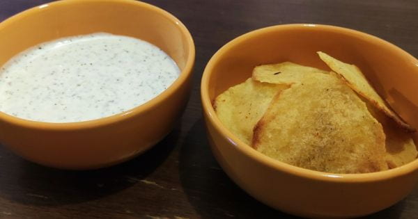 Fırında Soğanlı Patates Cipsi recipe