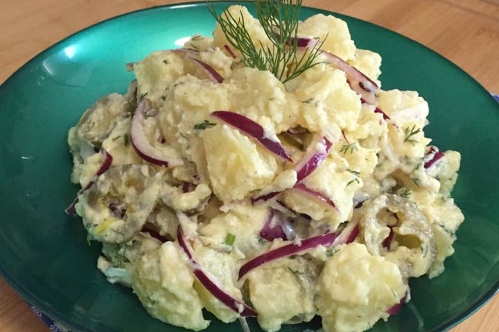 Hardal Soslu Patates Salatası recipe