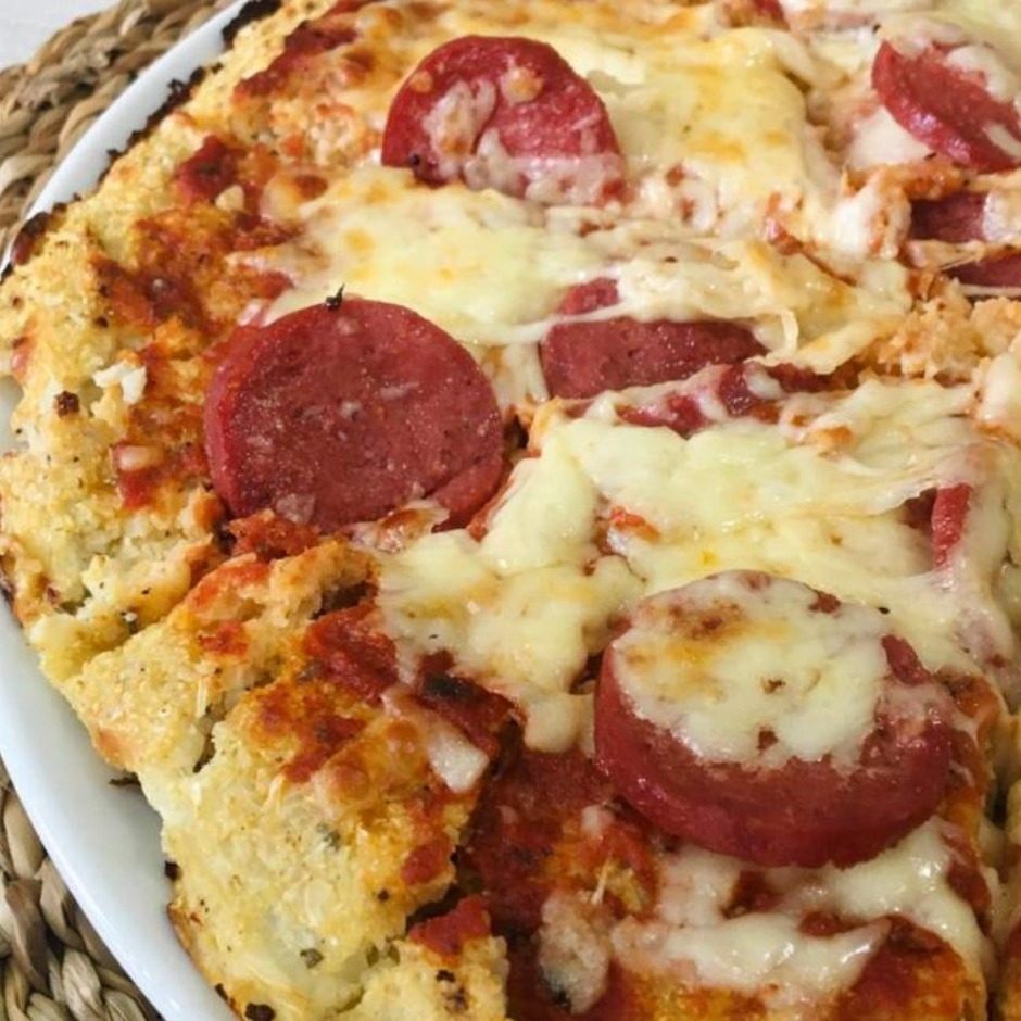 Karnabahar Tabanlı Pizza tarifi