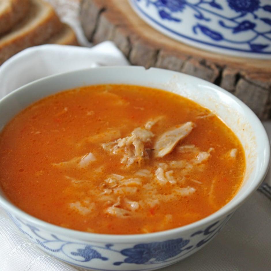 Salçalı Pirinçli Tavuk Çorbası