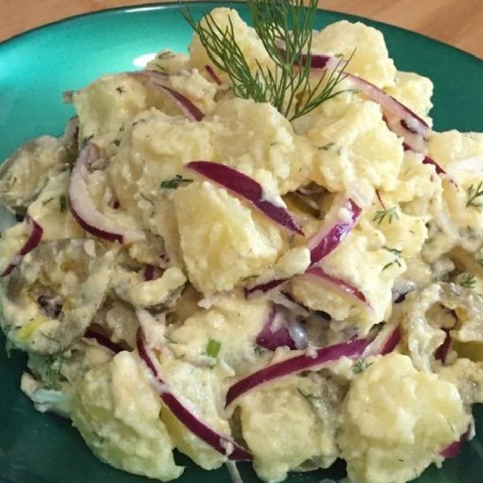Hardal Soslu Patates Salatası