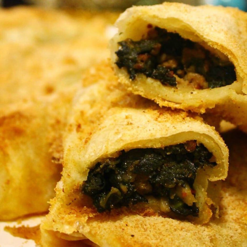 Kıymalı Ispanaklı Börek tarifi