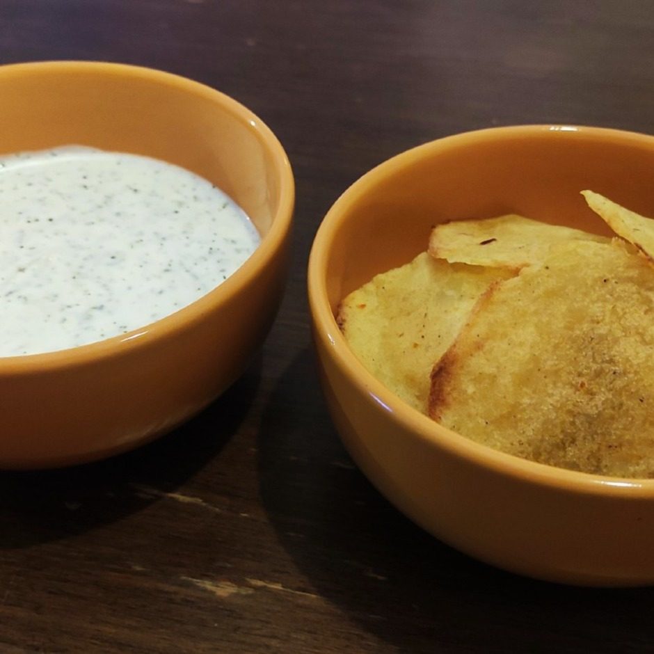 Fırında Soğanlı Patates Cipsi tarifi