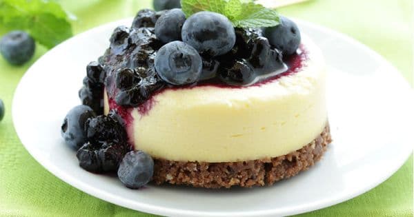 Yaban Mersinli Cheesecake