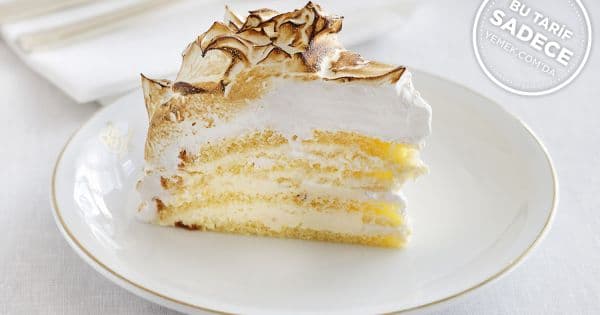 Vanilla Meringue Cake (Vanilyalı ve Merengli Pasta)