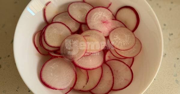 Turp Salatası