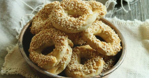 Susamlı Simit