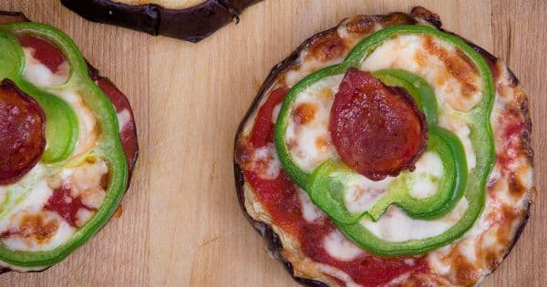 Patlıcan Tabanlı Pizza