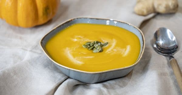 Zencefilli Bal Kabağı Çorbası