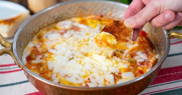 Kaşarlı Menemen