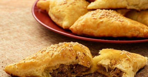 Kıymalı Milföy Börek