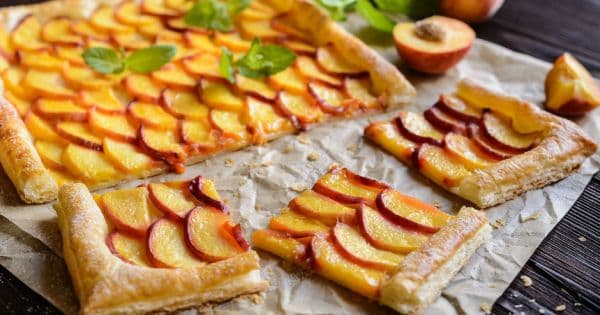 Şeftalili Milföy Tart