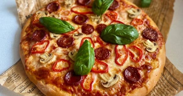 Karışık Pizza Yapımı