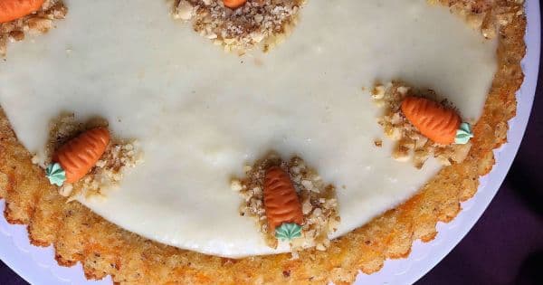 Tart Kalıbında Muhallebili Havuçlu Kek