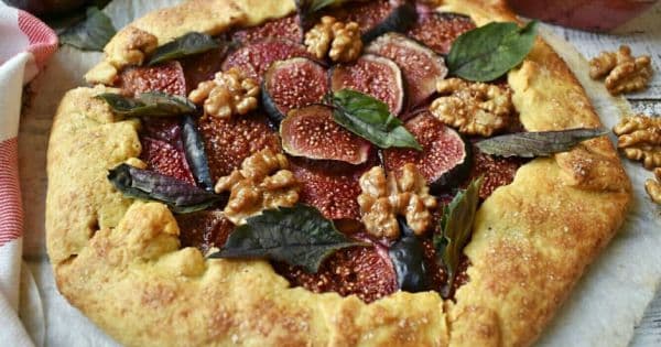 Labneli İncirli Galette