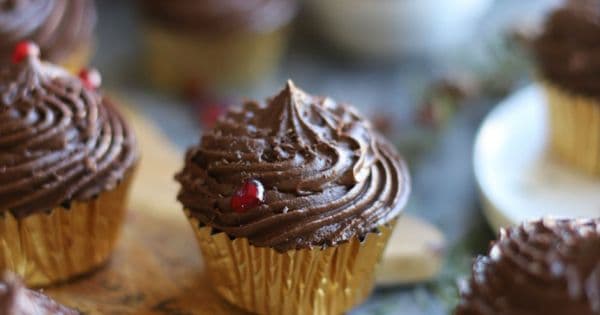 Çikolatalı Pratik Cupcake