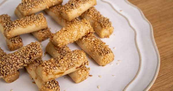 Mini Susamlı Kurabiye