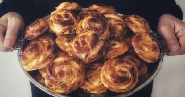Patatesli Kıvrık Poğaça