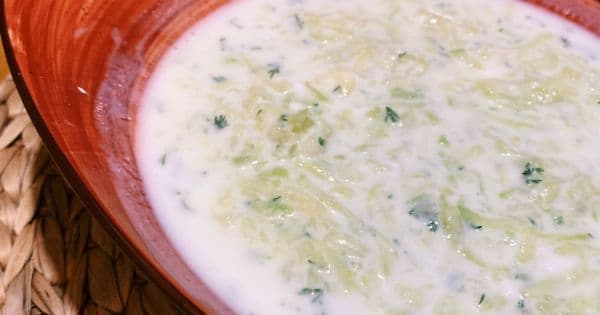 Kabak ve Brokoli Saplı Cacık