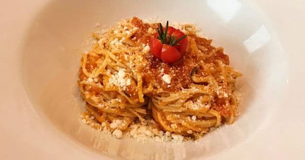Napoliten Soslu Makarna