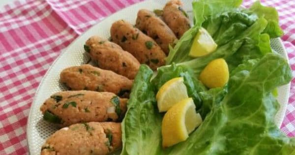 Pratik ve Hızlı Mercimek Köftesi