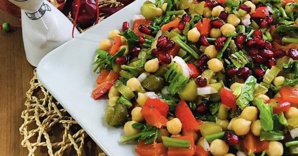Ispanaklı Nohut Salatası