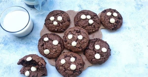 Bol Çikolatalı Brownie Kurabiye