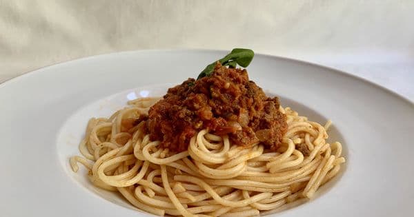 Bolonez Soslu Makarna