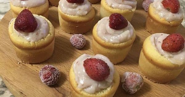 Frambuaz Kremalı Cupcake