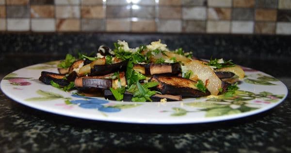 Armutlu Izgara Patlıcan Salatası