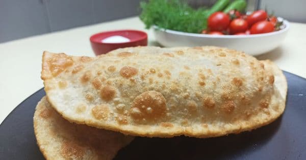 Çiğ Börek (Çibörek)