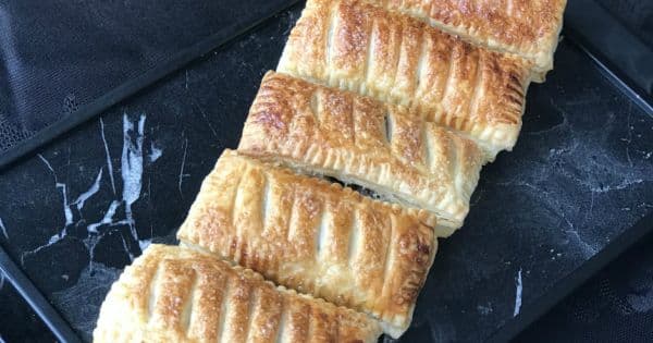 Çikolatalı Milföy Tatlısı