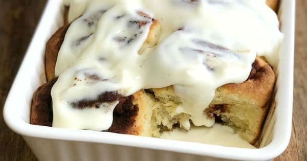 Ev Yapımı Cinnamon Roll