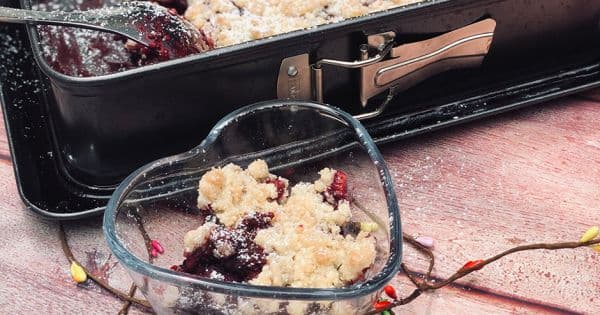 Orman Meyveli Crumble