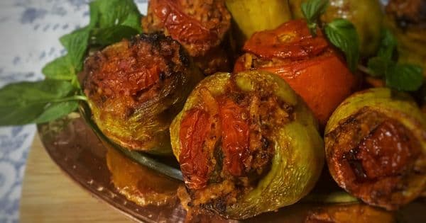 Fırında Karışık Etli Dolma