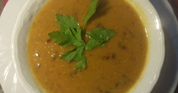 Karamelize Soğanlı Mercimek Çorbası