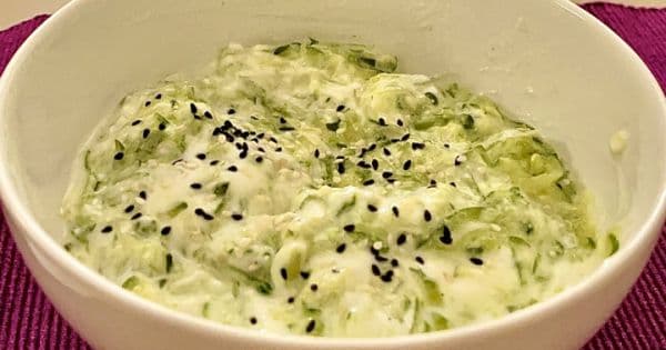 Susamlı Kabak Salatası