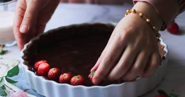 Çikolatalı Pişmeyen Tart