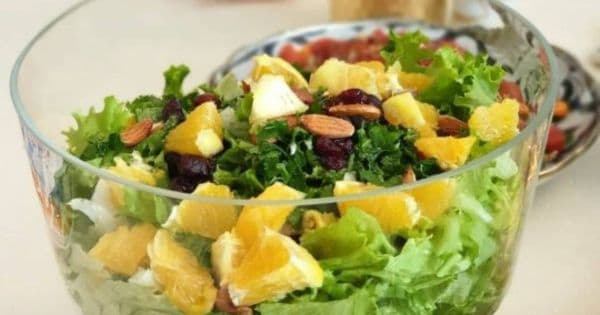 Portakallı Yeşil Salata