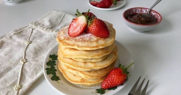 Çikolatalı Fındık Kreması Dolgulu Pancake