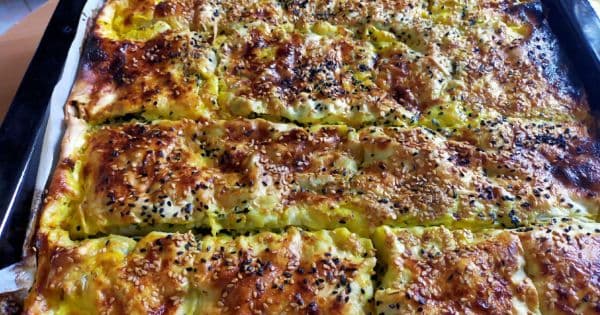 Ispanaklı Yalancı Su Böreği