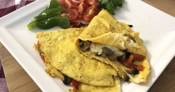 Sebze Dolgulu Omlet