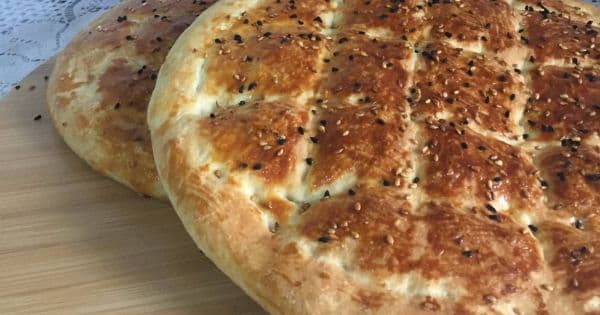 Evde Ramazan Pidesi