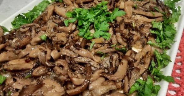 İstiridye Mantarı Sotesi